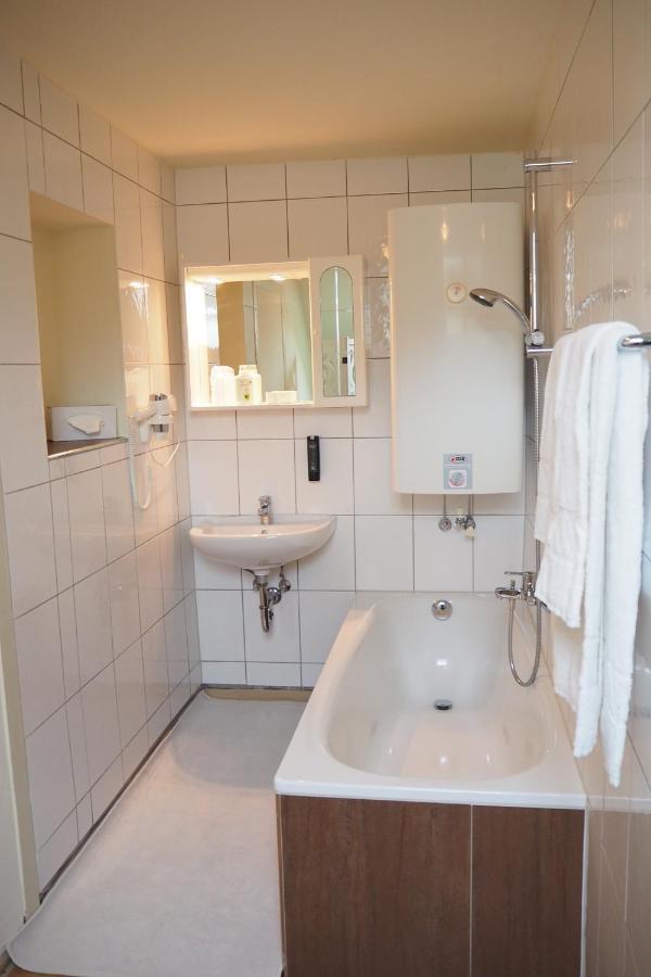 Ferienwohnung Fuerstenbrunn Grödig Buitenkant foto